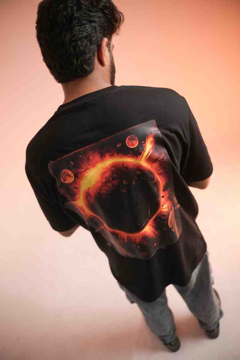 SOLAR FLARE Oversized Tee